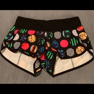 EUC Sz 4 Lululemon Seawheeze Speed Shorts
